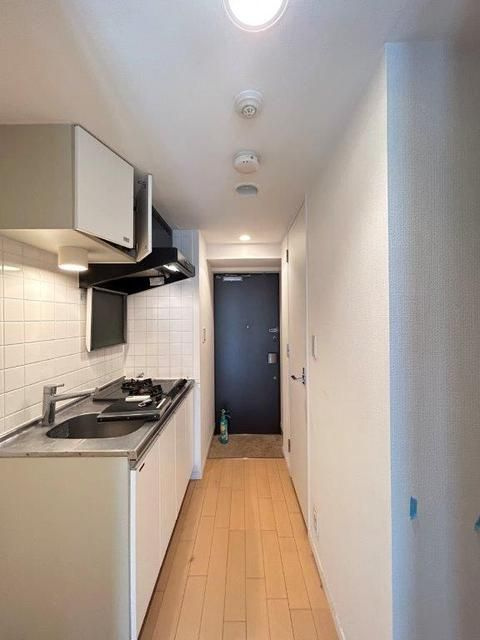 ＫＤＸレジデンス東新宿の玄関