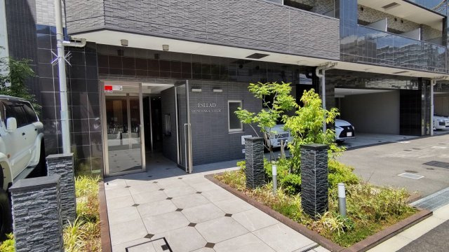 オシャレなエントランスです