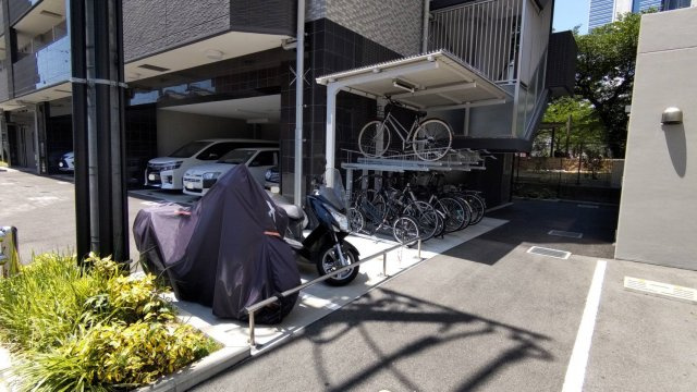 駐輪スペースも確保です