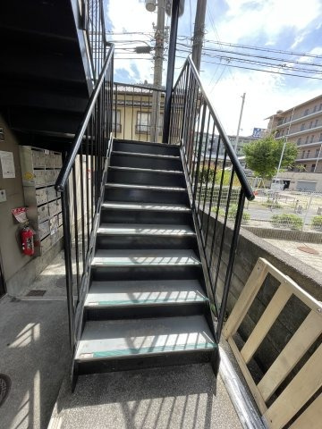 共用部部の階段です