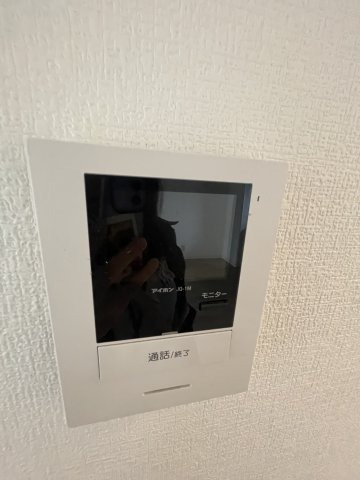 モニター付きインターホンです