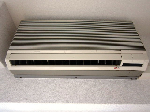 エアコンがあるので年中快適に生活できますね