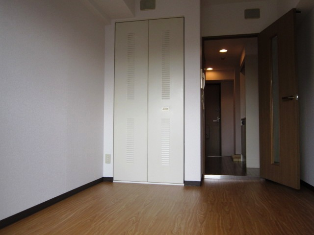 日当たりが良く明るい室内です