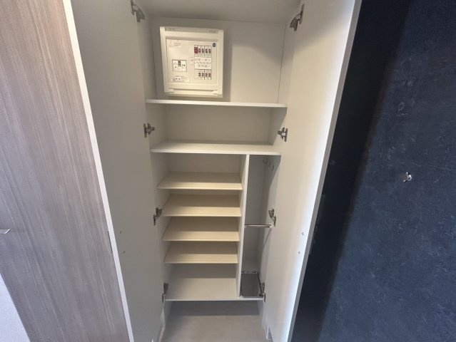 【収納】エスリード　ザ・グラン大阪ノース