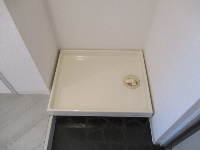 室内に洗濯機が置けるので洗濯機が濡れる心配がないですね