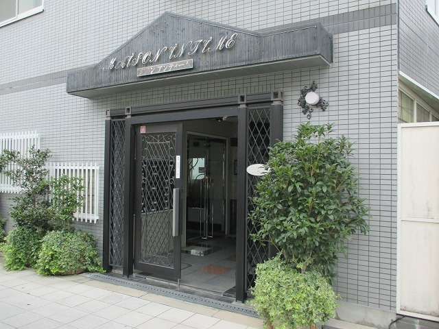 きれいなエントランスです