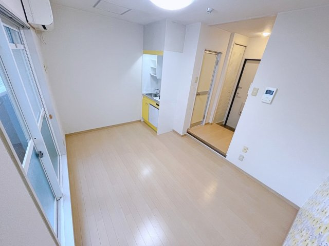 広いリビングです