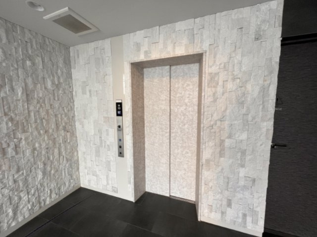 エレベータがあります