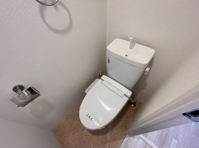 落ち着いたトイレです