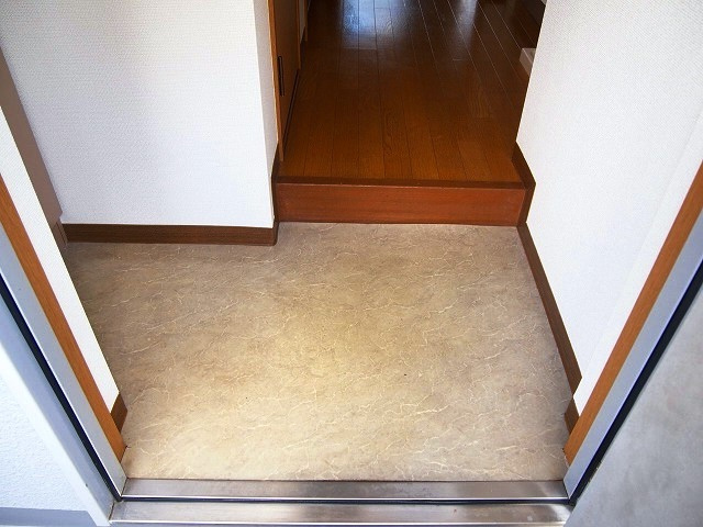 玄関スペースは広めですね