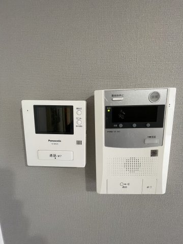 TV付きインターホンです
