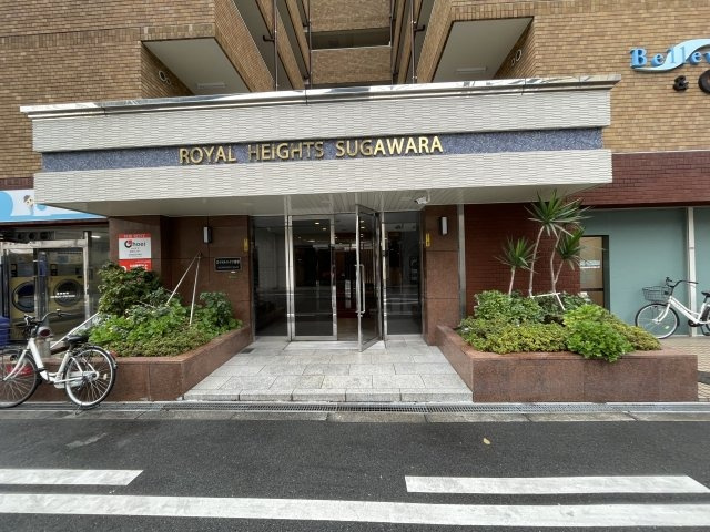 エントランスです