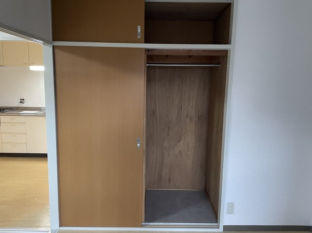 たっぷりとした収納スペースです