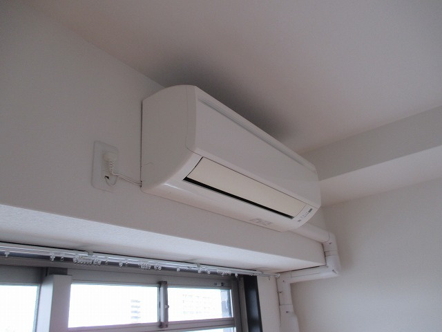 エアコンがついているので年中快適に生活できますね