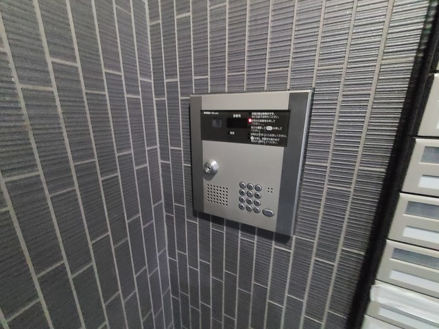 オートロック付きです