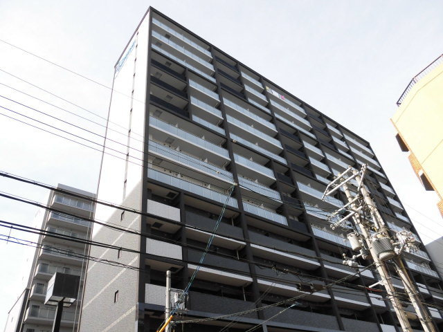 新大阪駅前の分譲マンションです