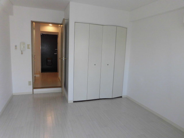 6.5帖のきれいなお部屋です