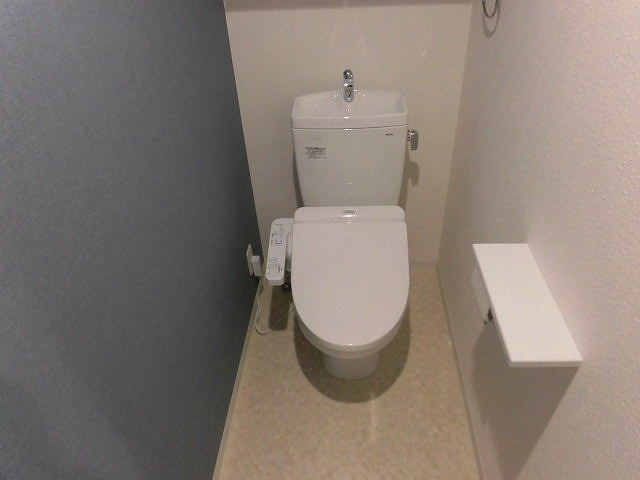 ウォシュレット完備です