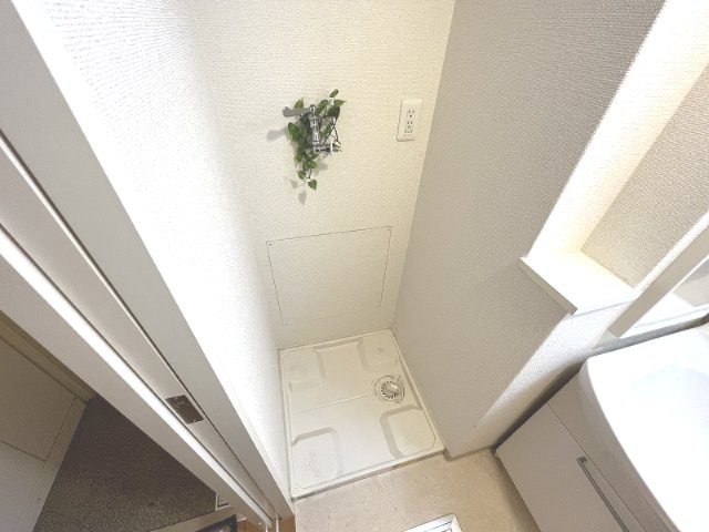 防水パン付き洗濯機置場です