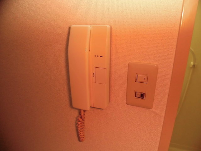 受話器付きインターホンです