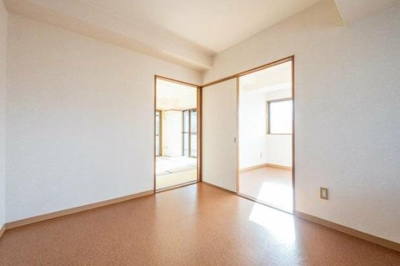 【居間・リビング】 | セザール鶴川ガーデンヒルズ