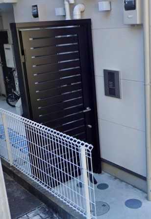 【エントランス】