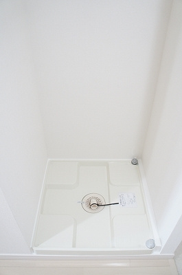 リブリ・エレメントの設備