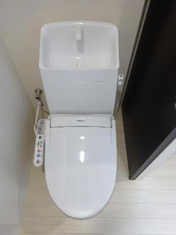 ユニヴァリィ　ルークスのトイレ|シャワー付トイレ