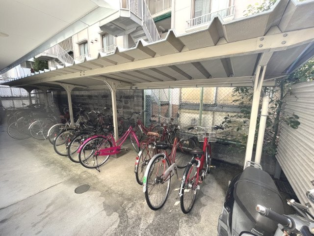 駐輪場です