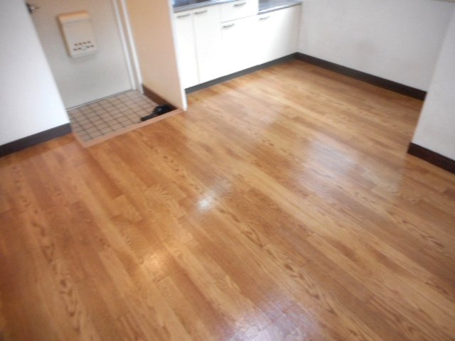 ライフ小島の居間・リビング