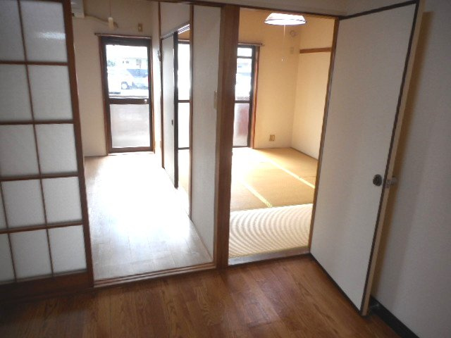 ライフ小島の内装