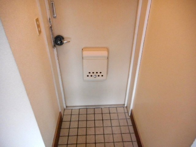 ライフ小島の玄関