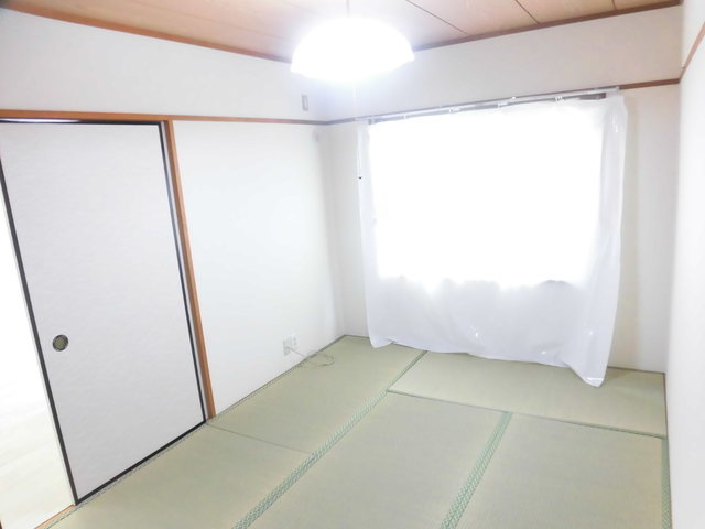 【居間・リビング】豊二ハイツ