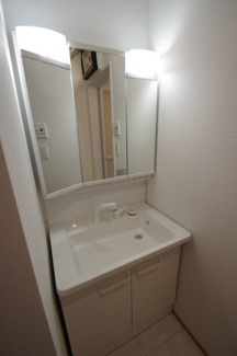 【独立洗面台】 | 【仲介手数料無料！！】府中市栄町２丁目　新築戸建て（全4棟）D号棟　5290万円