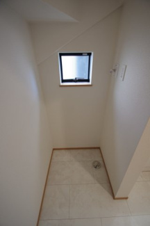 【ランドリースペース】 | 【仲介手数料無料！！】府中市栄町２丁目　新築戸建て（全4棟）D号棟　5290万円