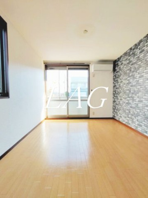 【居間・リビング】 | メゾンマドリード | 洋室のお部屋です。