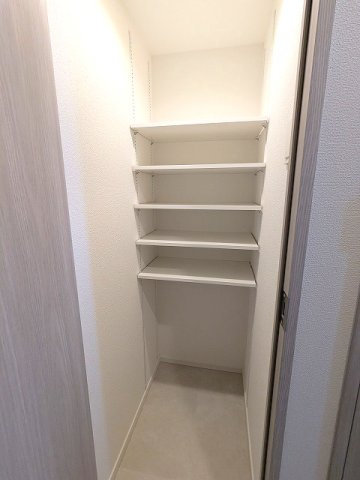 エスレジデンス浅草clarityの玄関|シューズインクローゼットです