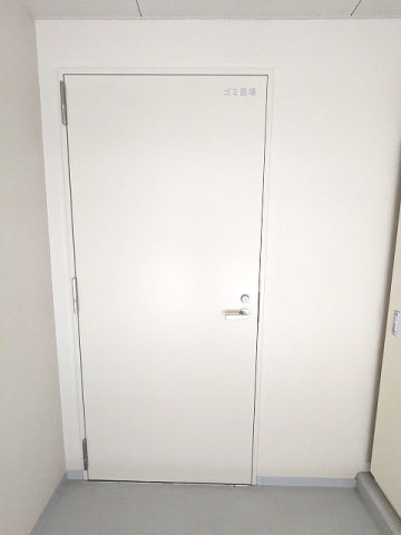 エスレジデンス浅草clarityの設備|鍵付きの24時間利用可能なゴミ置場です