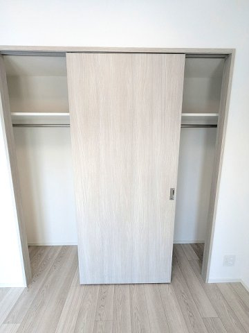 エスレジデンス浅草clarityの設備|4.1帖洋室のクローゼットです