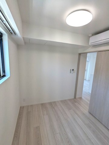 エスレジデンス浅草clarityのその他共用部分|3.8帖洋室、リビングと各洋室にエアコンと照明付きです、インターネットWi-Fi無料、ペット可小型犬or猫1匹