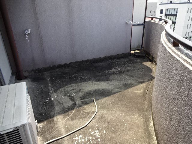 シャトー三木のバルコニー