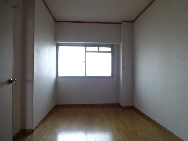 シャトー三木の寝室