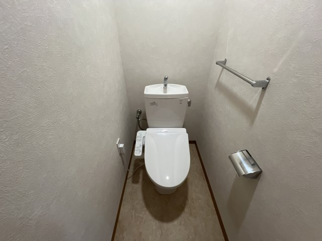 シャトー三木のトイレ