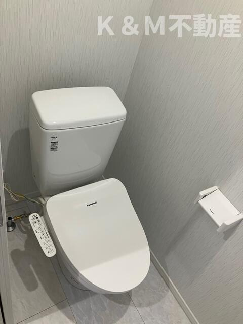 ＫＳ　Ｒｅｓｉｄｅｎｃｅのトイレ|ゆったりとした空間のトイレです