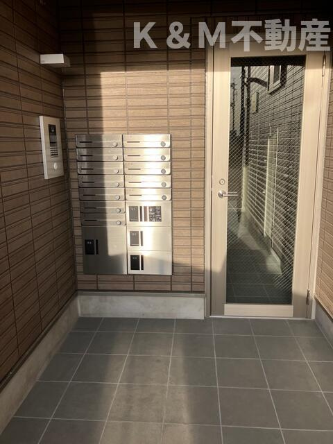 ＫＳ　Ｒｅｓｉｄｅｎｃｅのエントランス|毎日通るエントランスはこのようになっています