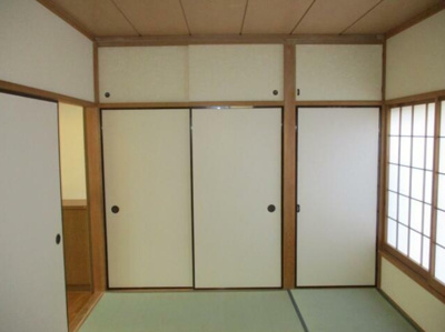 【和室】 | スリージエ中野 | 6帖の和室。