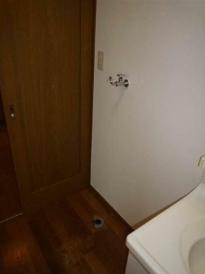 【設備】 | スリージエ中野 | 室内洗濯機置場。