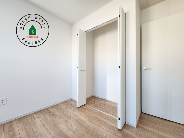 糟屋郡志免町片峰4丁目第4-2棟（2号棟）の内観：施工例|収納には困りません。