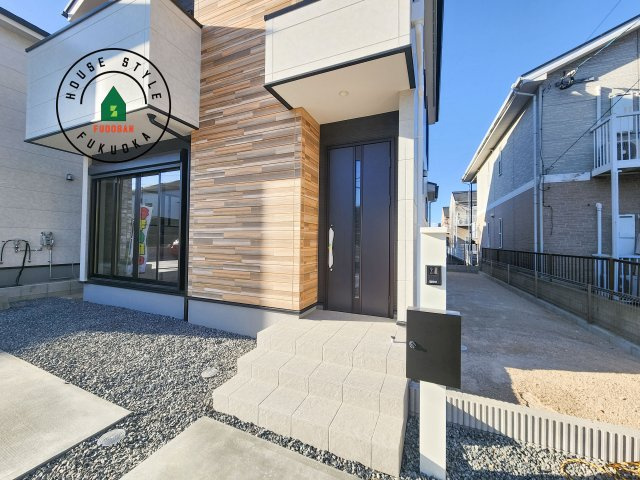 糟屋郡志免町片峰4丁目第4-2棟（2号棟）の外観：施工例|おでかけの時も帰った時も、「我が家」を最初に感じでもらえる素敵な空間に。