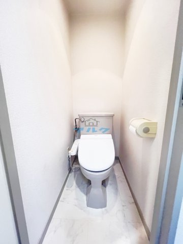 練馬区氷川台３丁目の賃貸マンションのトイレ